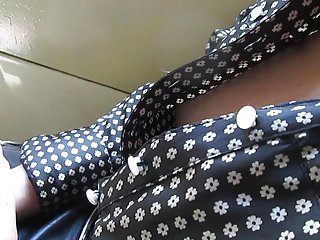 Porno video, riebi paliesti jos papai, traukinio porno video, prievartavimų internete