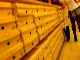 Be culotte dans le parduotuvė de batai pagal sijonas su ne. porno video jaunų gražuolių