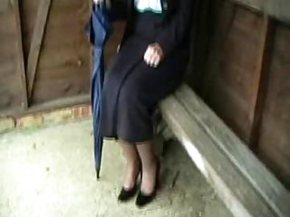 Porno svetainę nemokamai uk sara, autobusų stotelė, autobusų stotelė